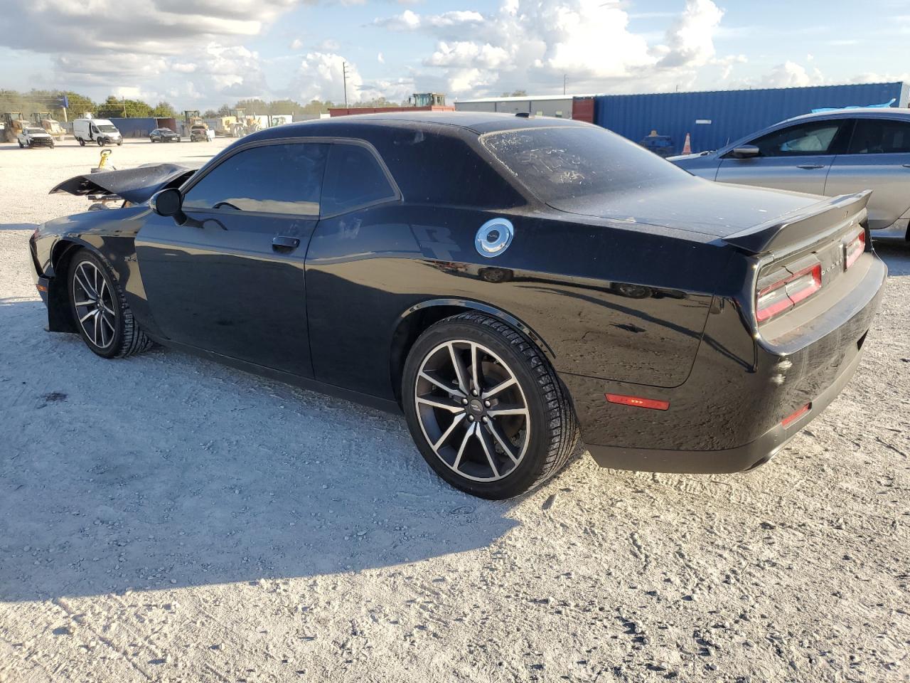 2023 DODGE CHALLENGER - Фото 2