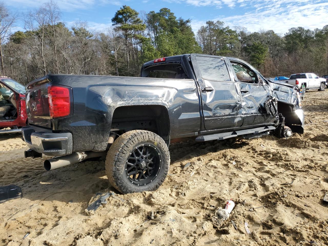 2019 CHEVROLET SILVERADO - Image 3