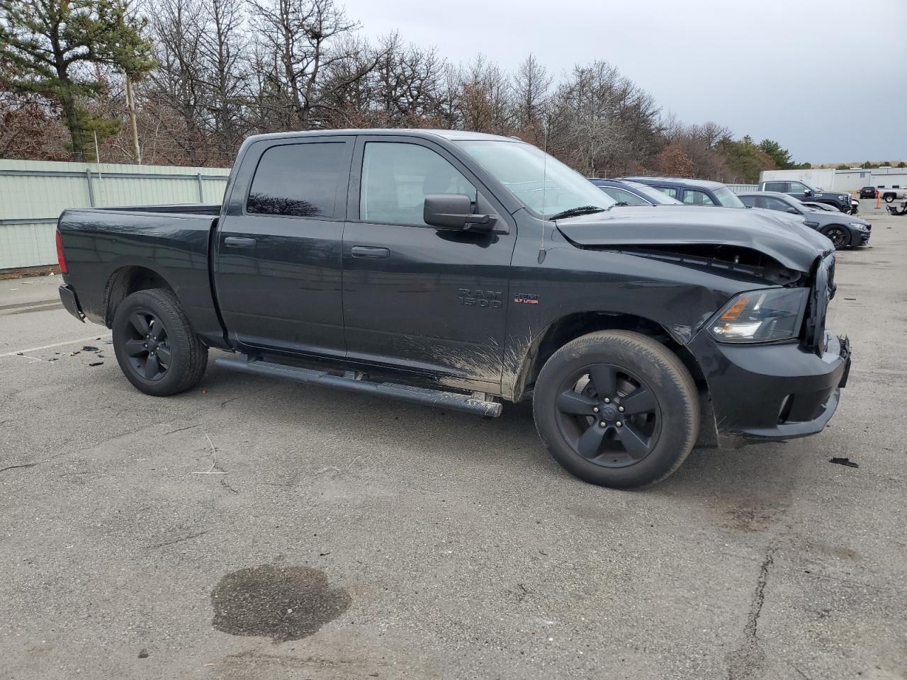 2017 RAM 1500 ST - Image 4