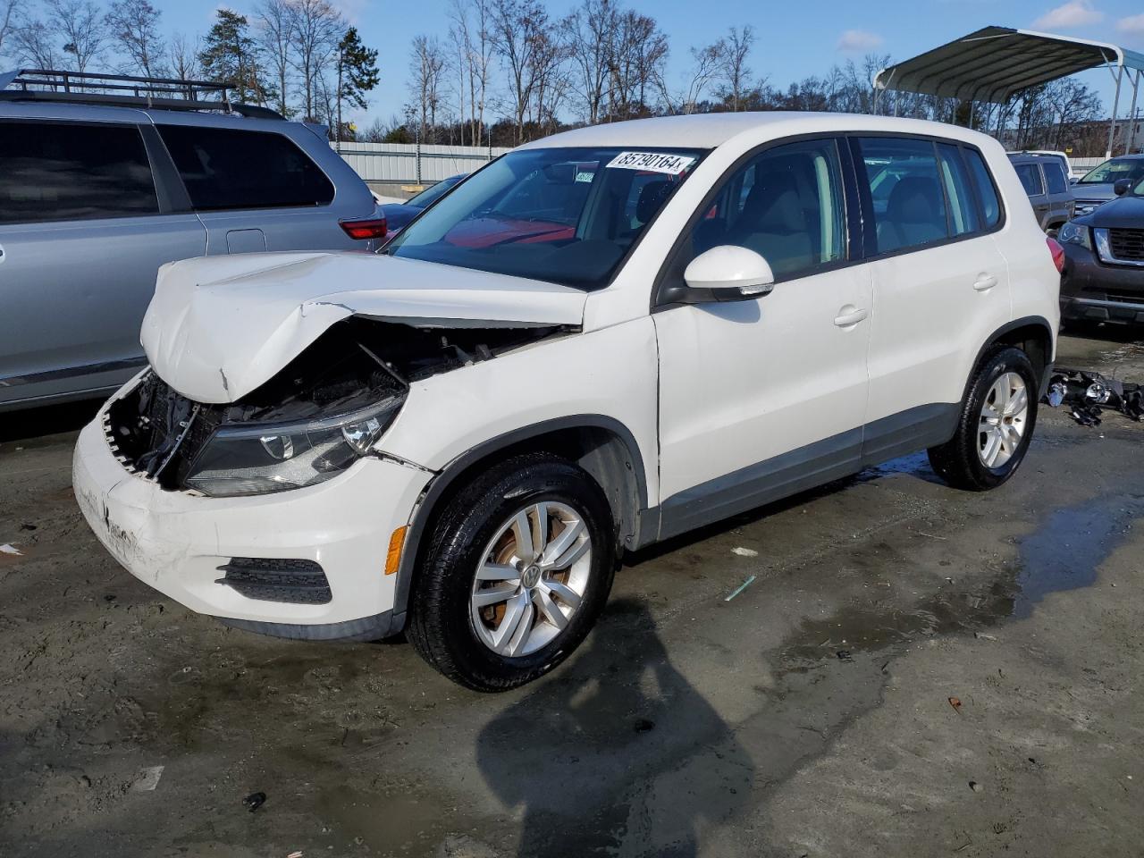 2014 VOLKSWAGEN TIGUAN S