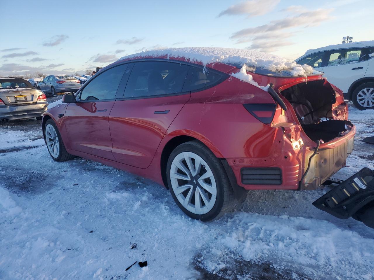 2022 TESLA MODEL 3 - Image 2