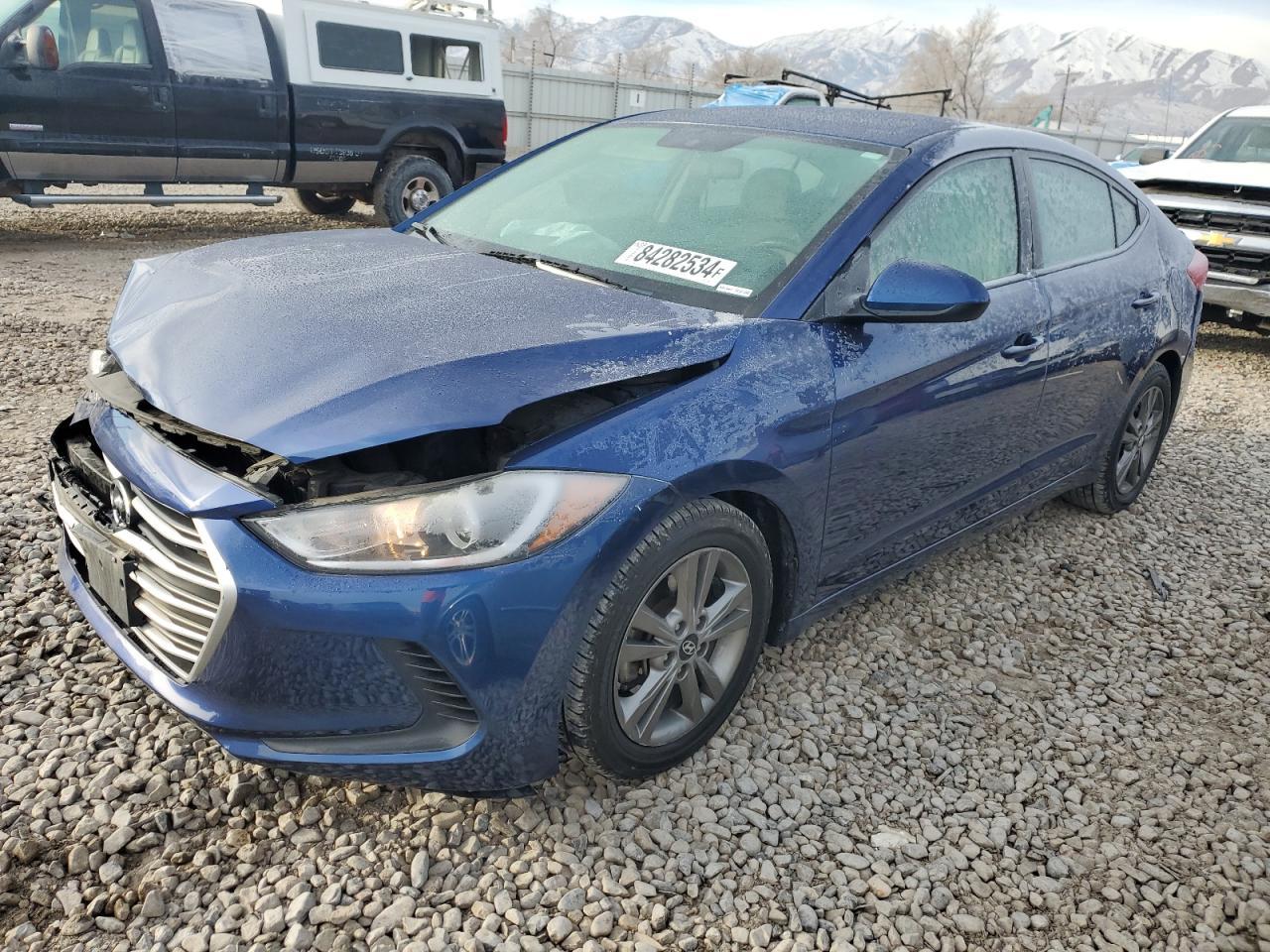 2018 HYUNDAI ELANTRA SE