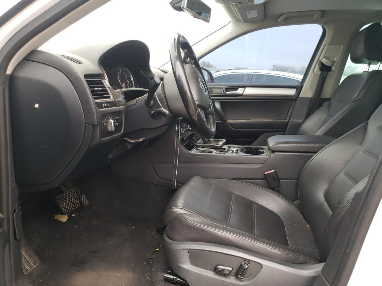 2014 VOLKSWAGEN TOUAREG V6 - Фото 7