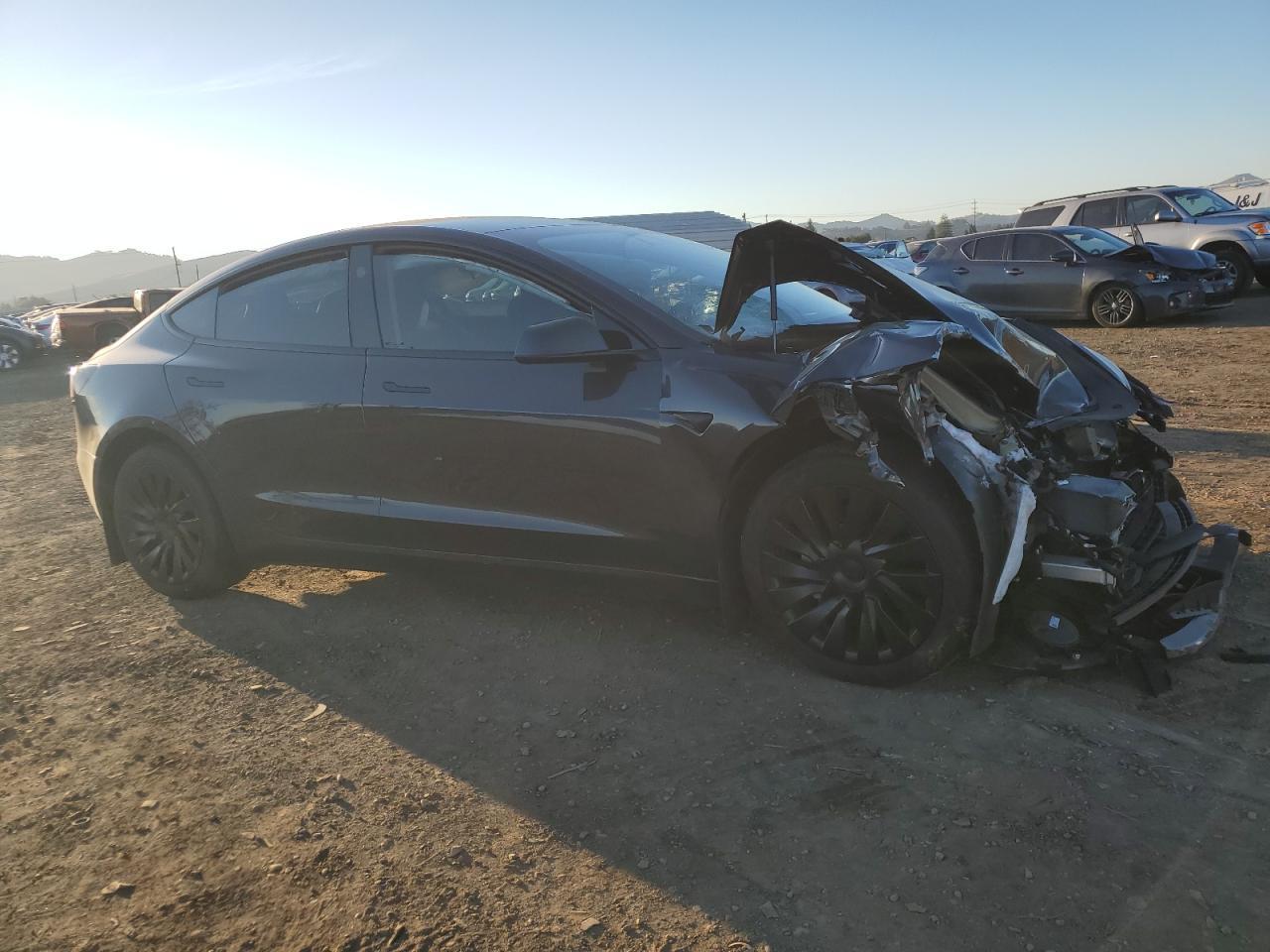 2024 TESLA MODEL 3 - Image 4