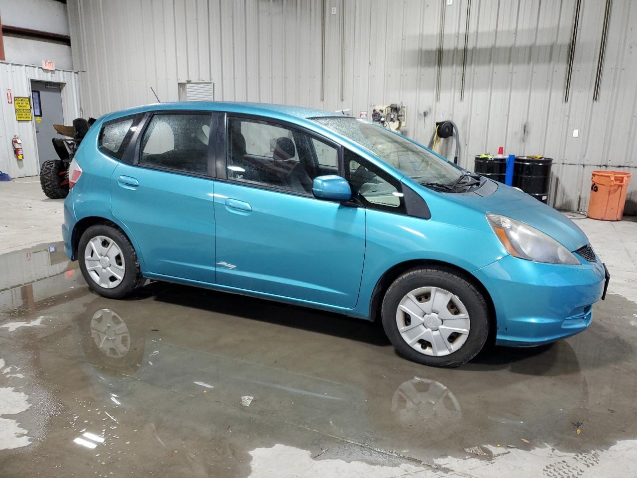 2013 HONDA FIT - Фото 4