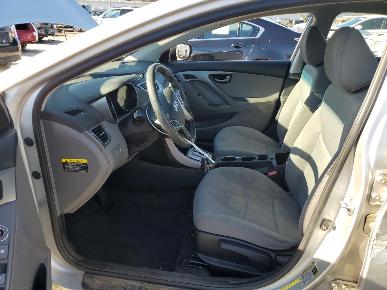 2011 HYUNDAI ELANTRA GL - Image 7