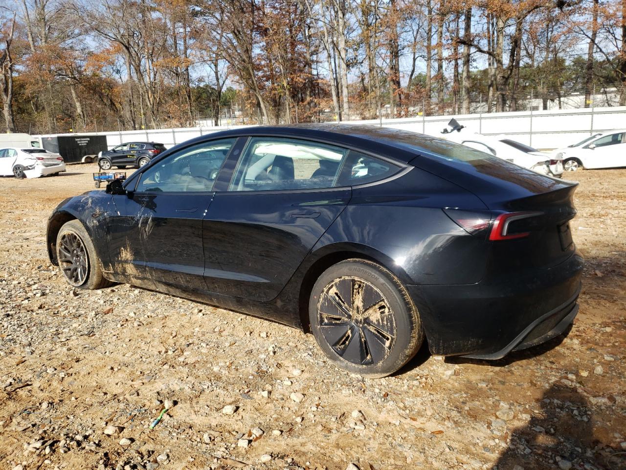 2024 TESLA MODEL 3 - Image 2