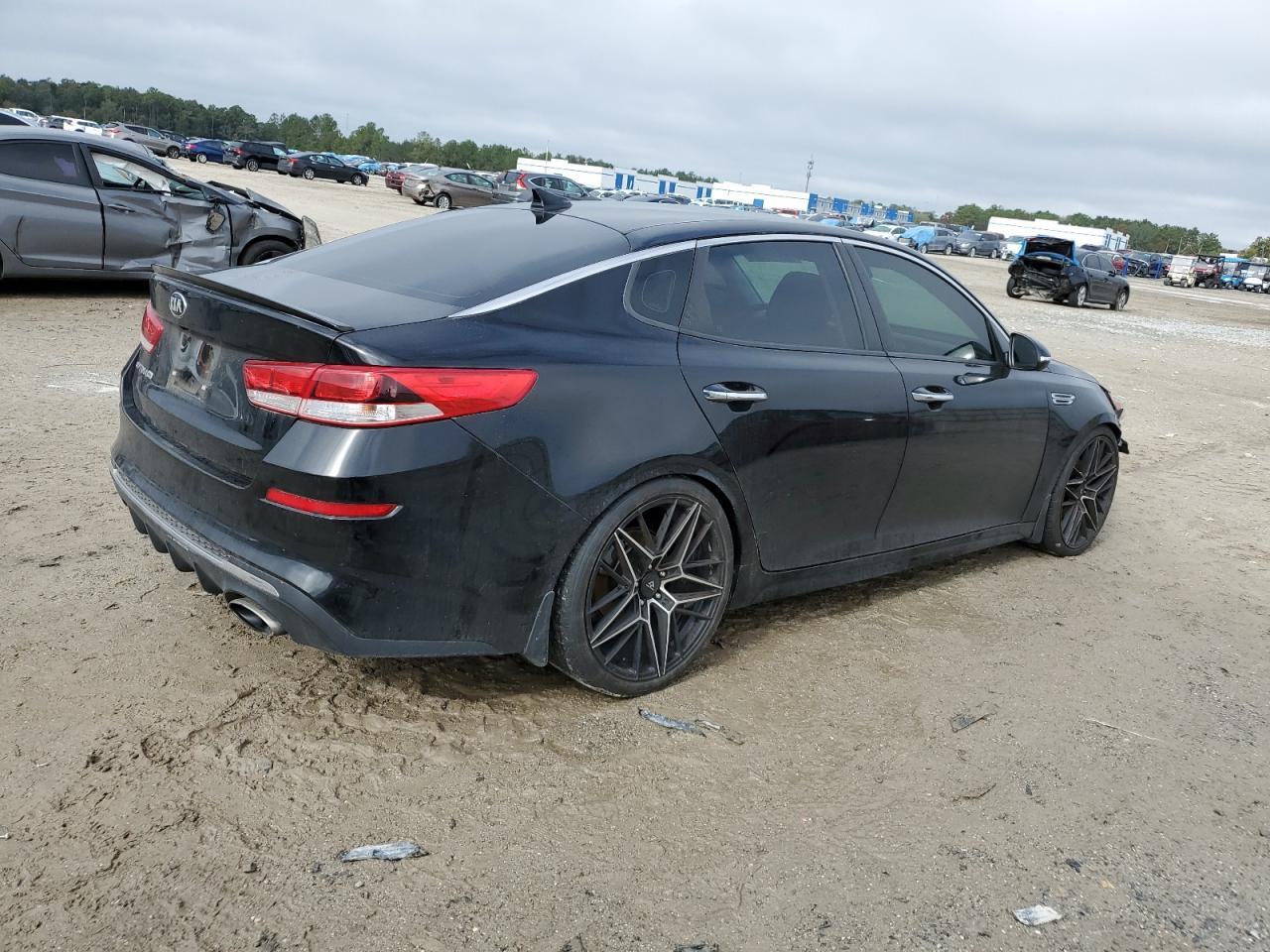 2020 KIA OPTIMA LX - Image 3