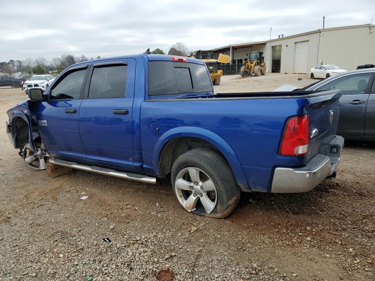 2015 RAM 1500 SLT - Image 2