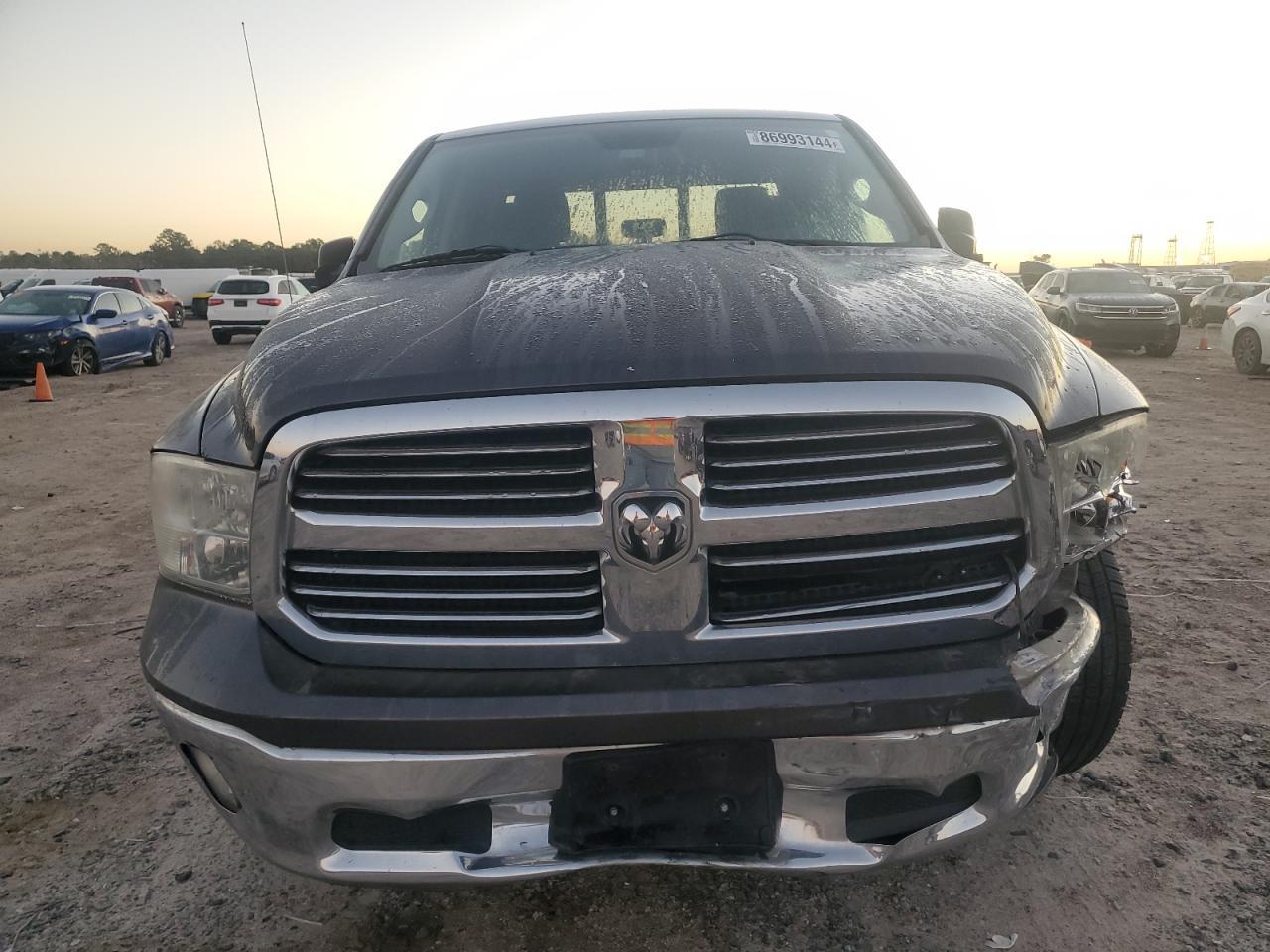 2014 RAM 1500 SLT - Image 5