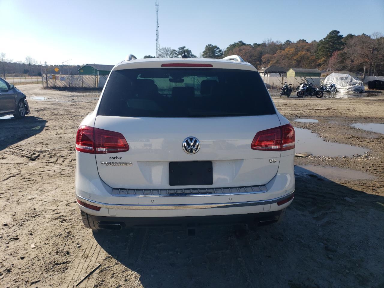 2017 VOLKSWAGEN TOUAREG WO - Image 6