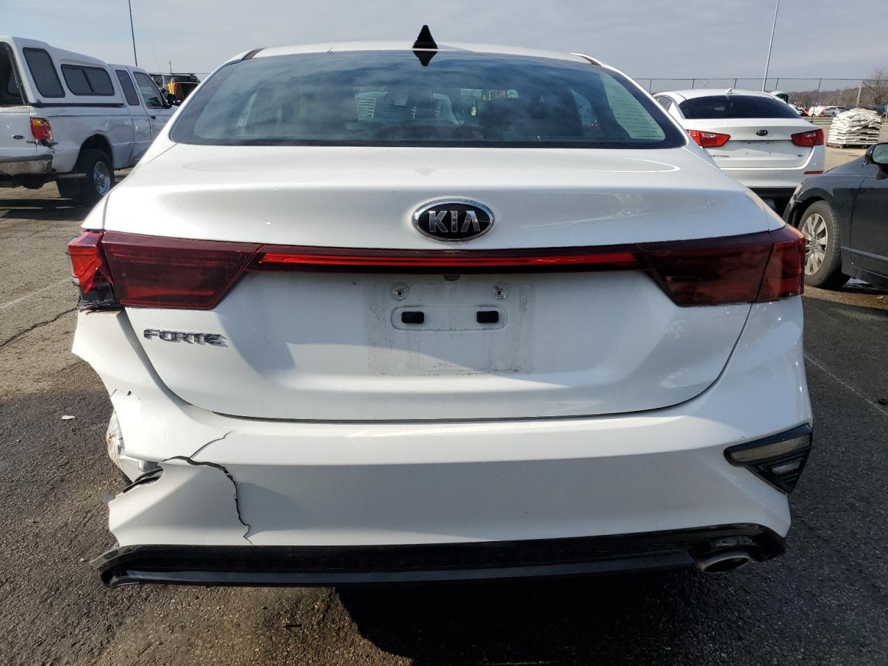 2021 KIA FORTE FE - Фото 6