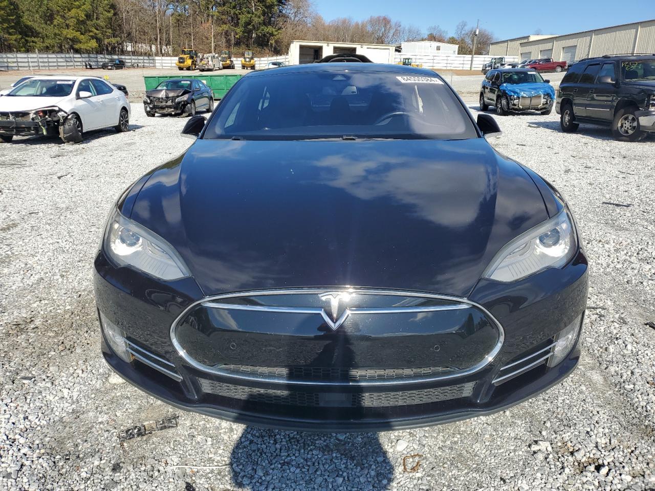 2015 TESLA MODEL S - Image 5