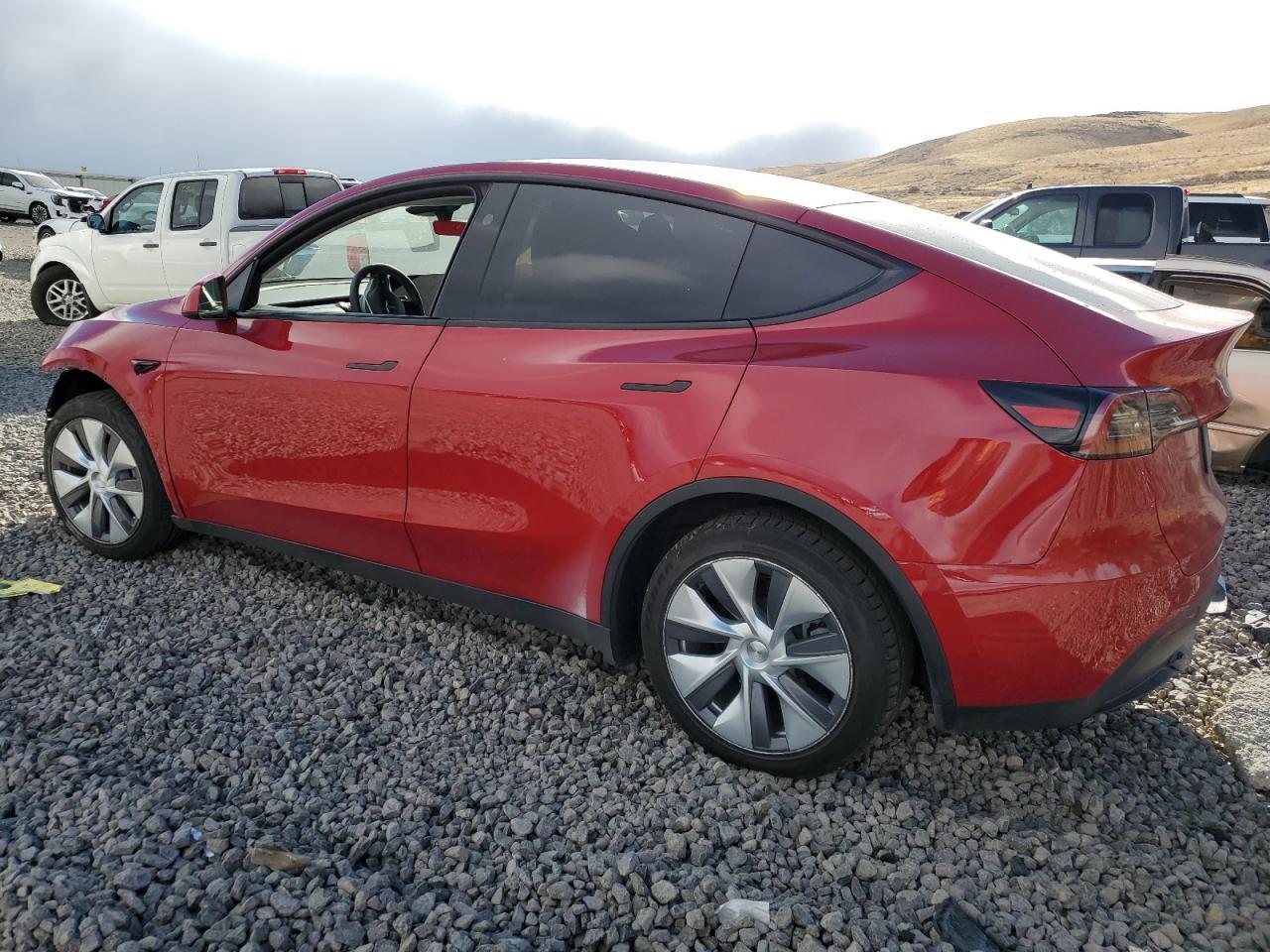 2023 TESLA MODEL Y - Image 2