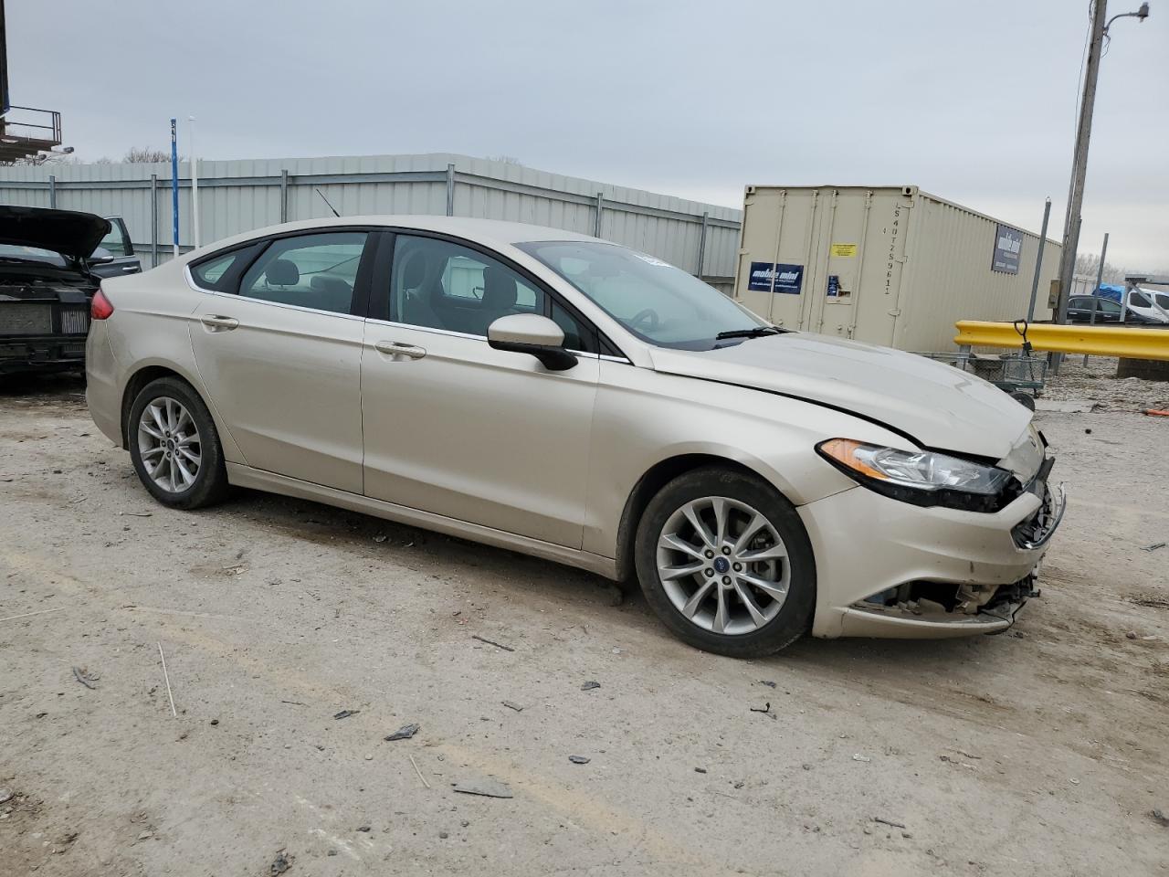2017 FORD FUSION SE - Image 4