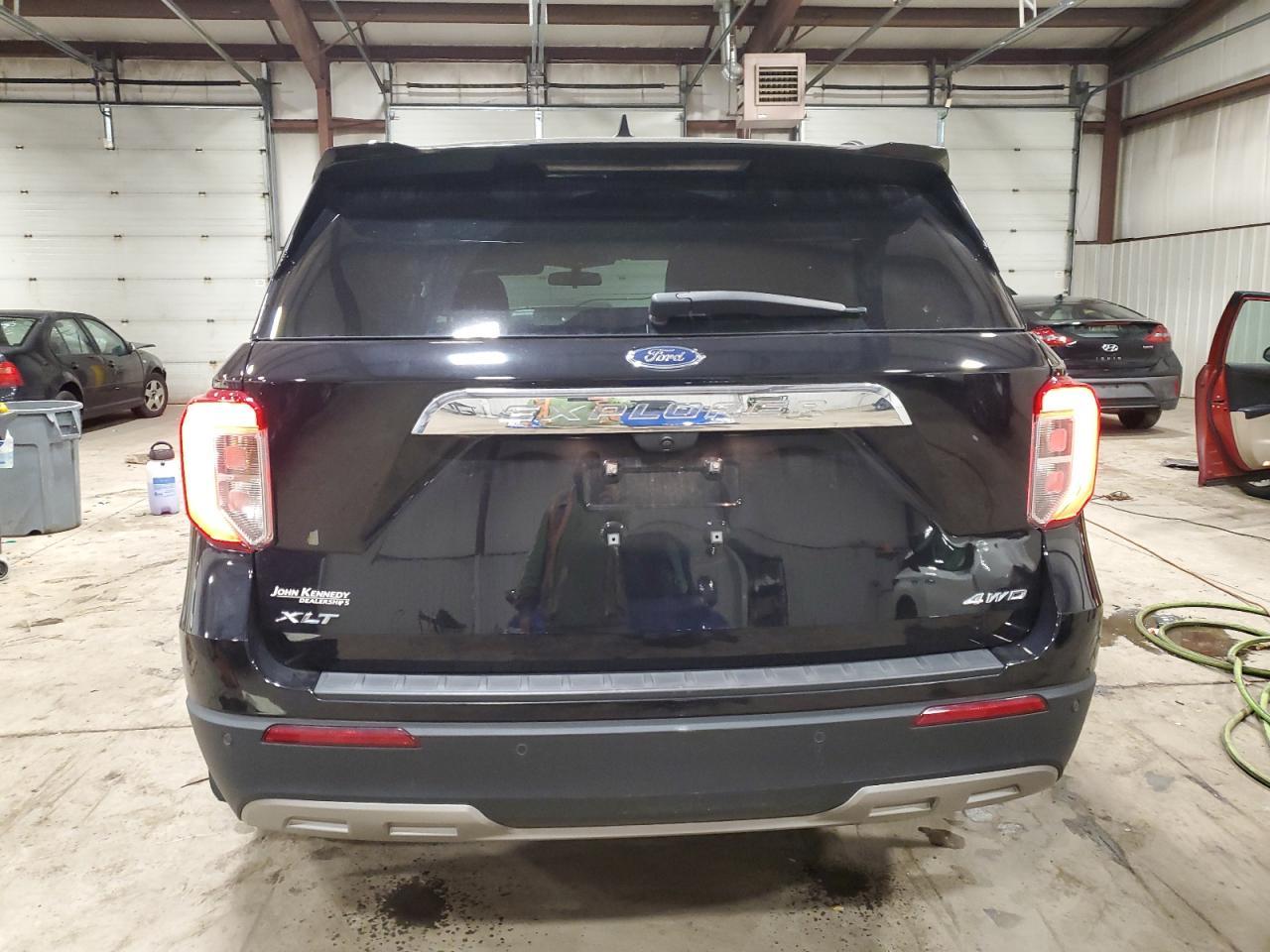 2022 FORD EXPLORER X - Image 6