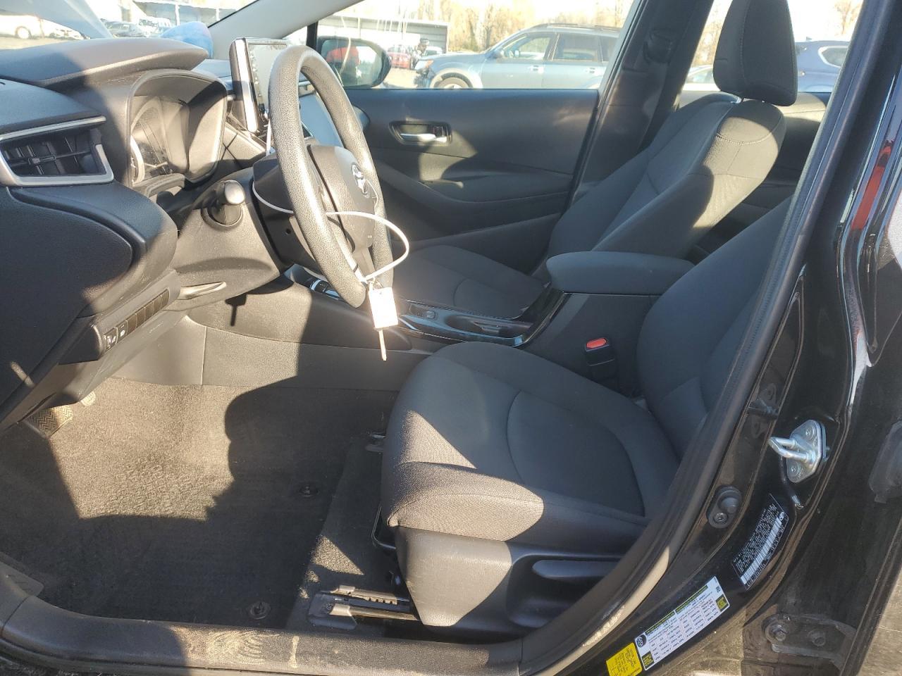 2020 TOYOTA COROLLA LE - Image 7