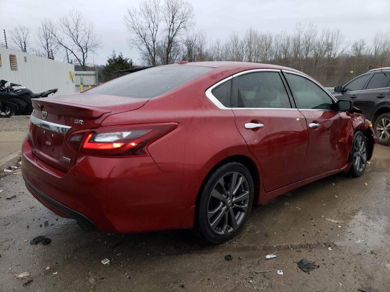 2018 NISSAN ALTIMA 2.5 - Фото 3