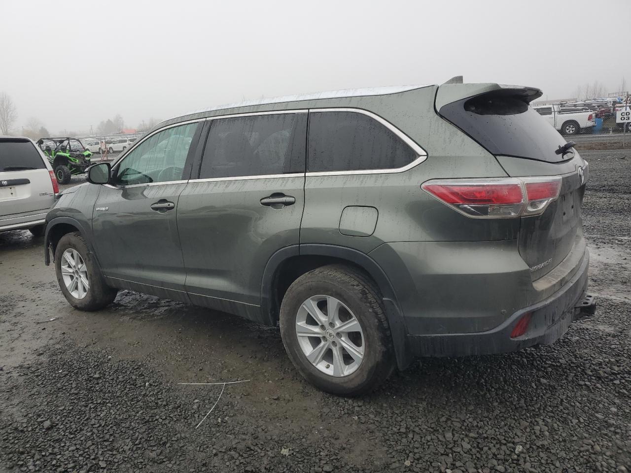 2015 TOYOTA HIGHLANDER - Image 2