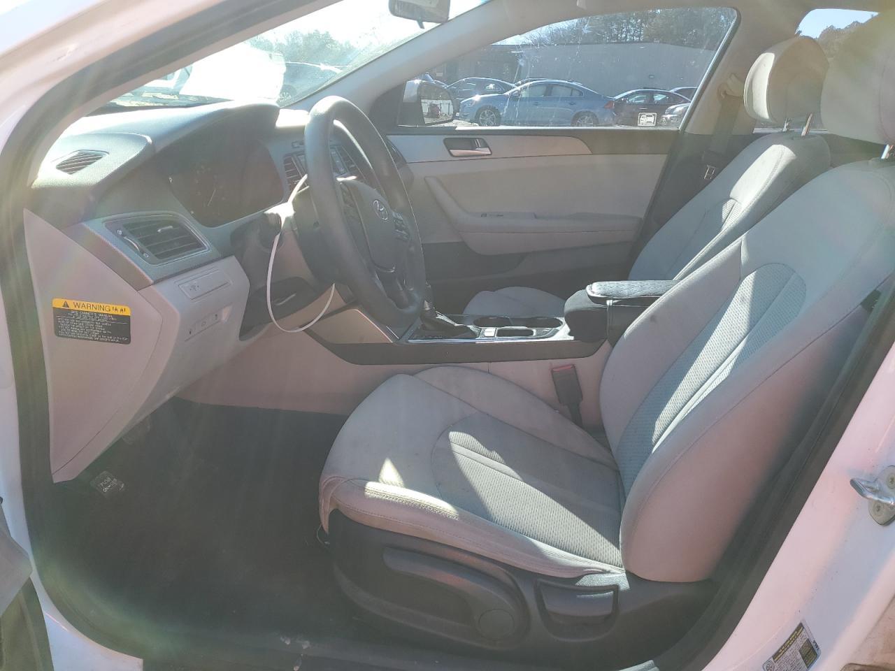 2017 HYUNDAI SONATA SE - Фото 7