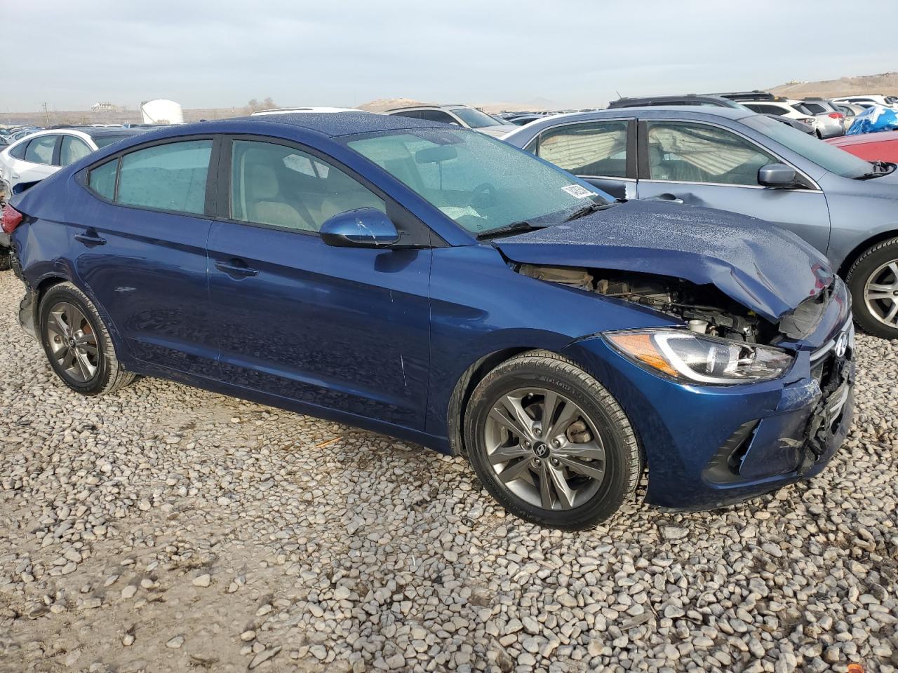 2018 HYUNDAI ELANTRA SE - Фото 4