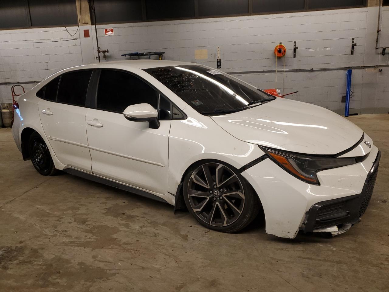 2020 TOYOTA COROLLA SE - Image 4