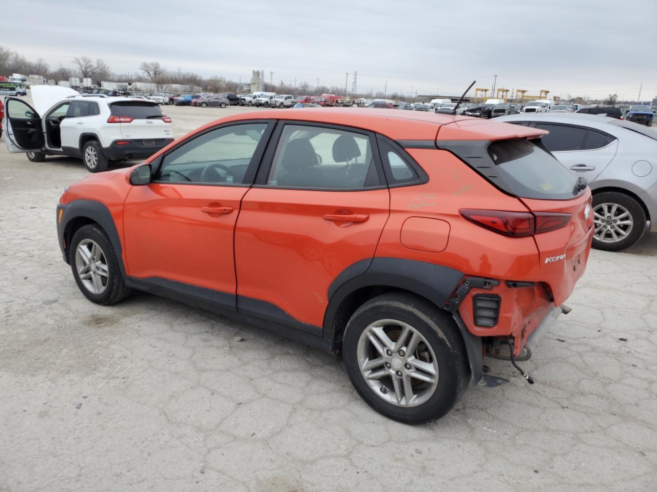 2020 HYUNDAI KONA SE - Image 2