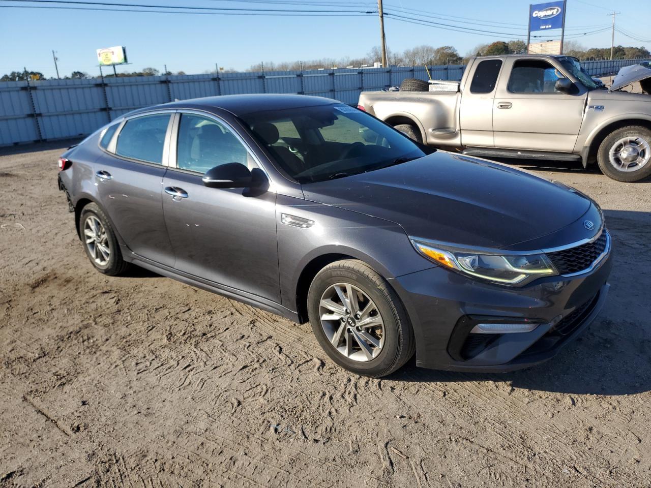 2019 KIA OPTIMA LX - Фото 4