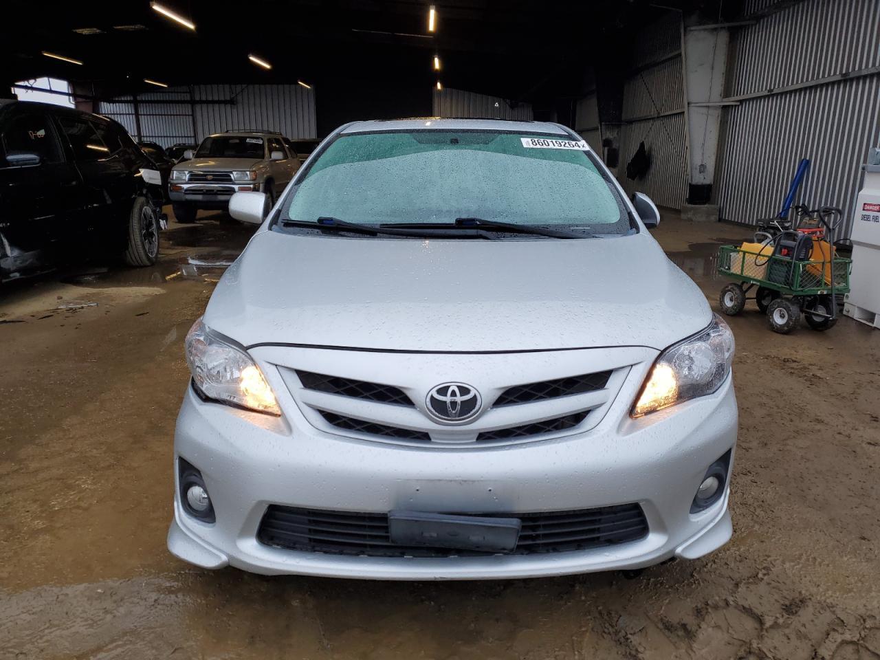 2013 TOYOTA COROLLA BA - Фото 5