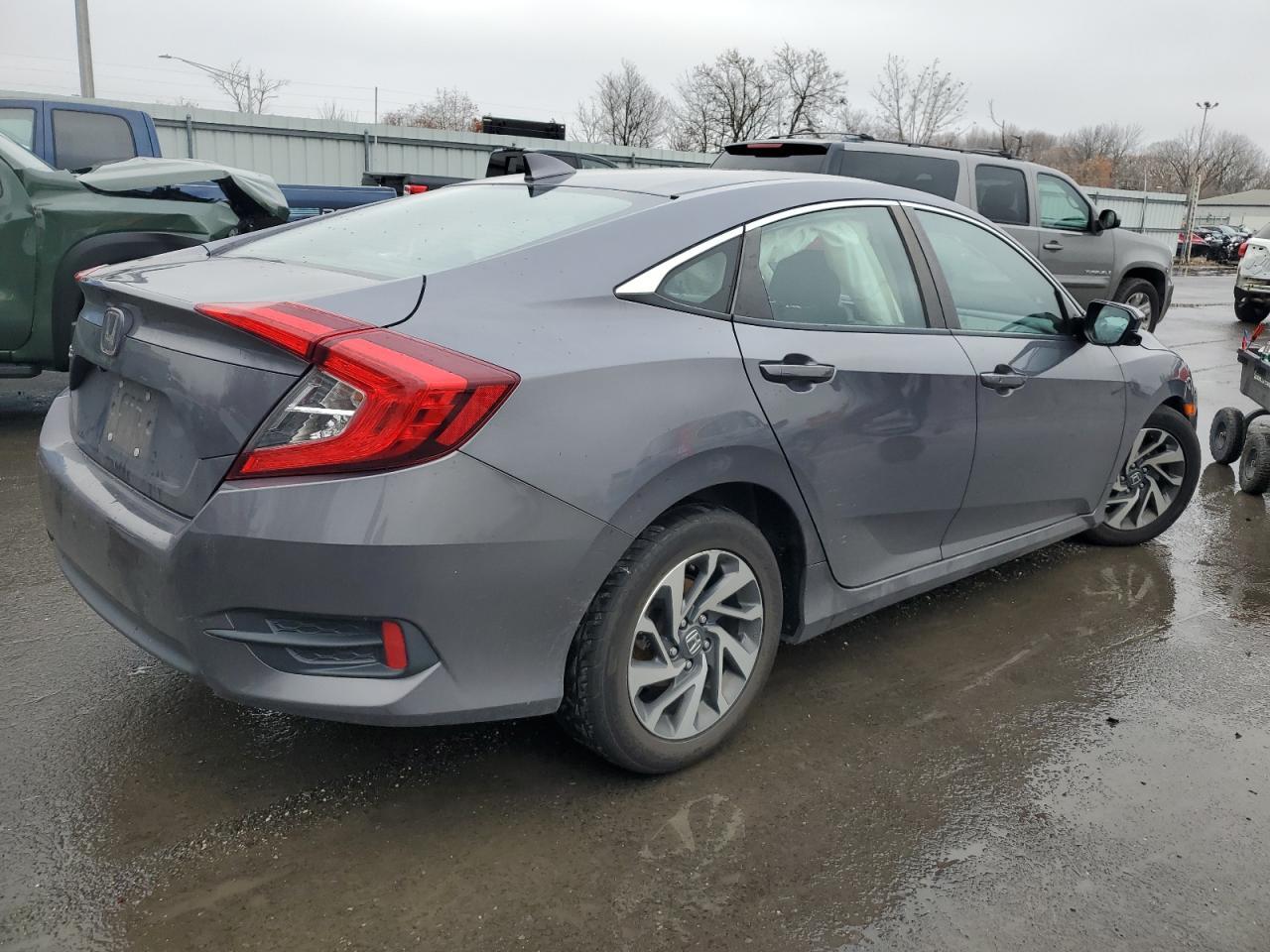 2018 HONDA CIVIC EX - Фото 3