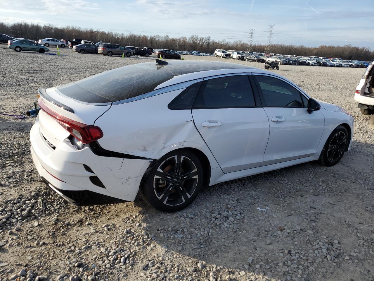 2023 KIA K5 GT LINE - Image 3
