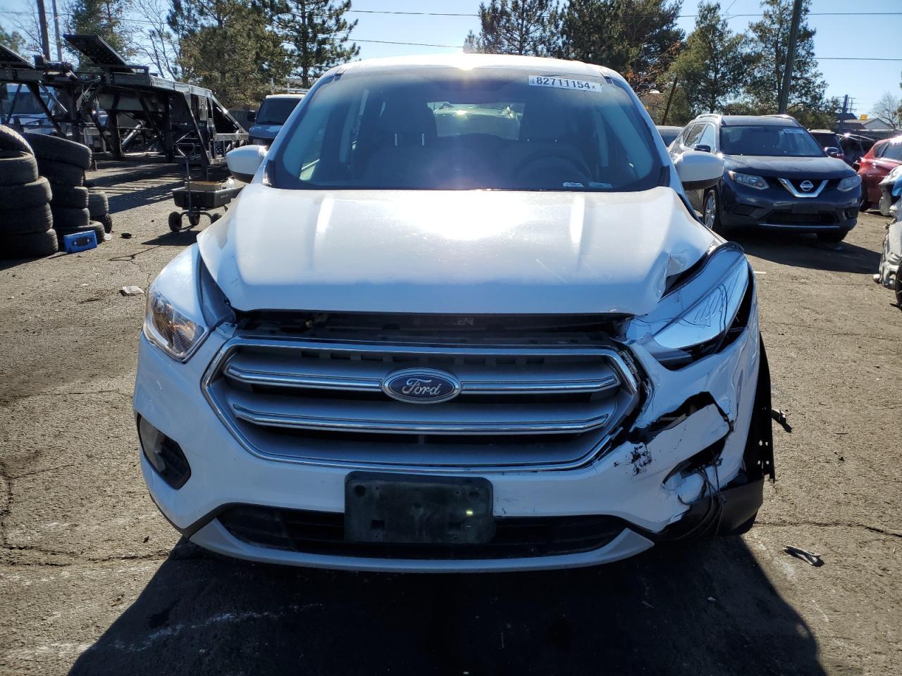 2017 FORD ESCAPE SE - Image 5