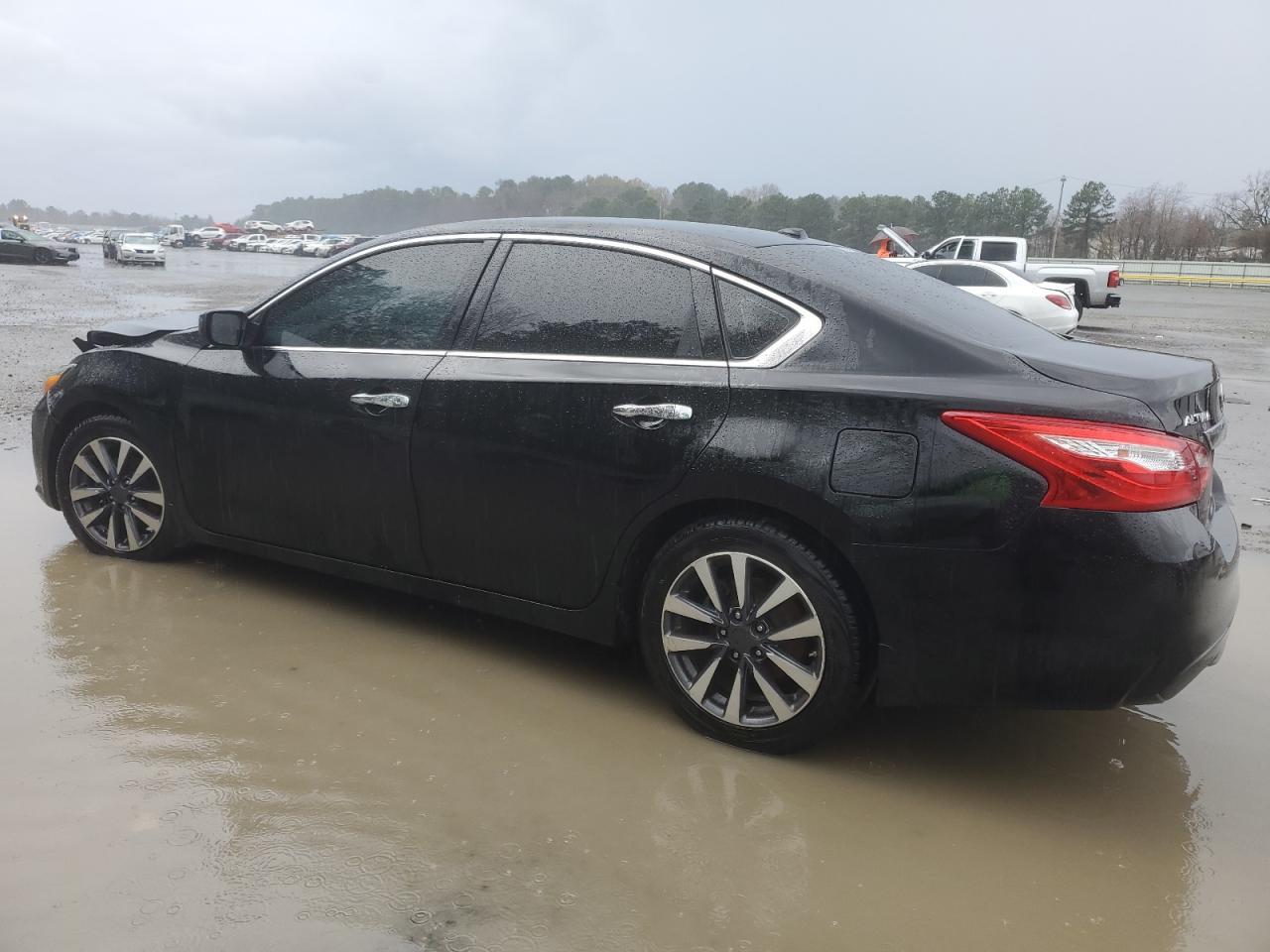 2017 NISSAN ALTIMA 2.5 - Image 2