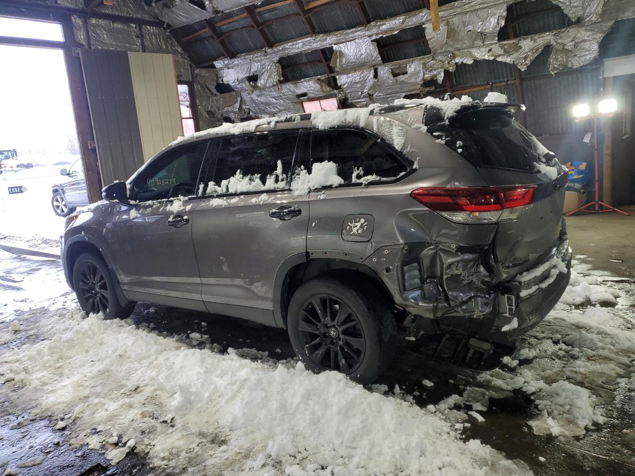 2019 TOYOTA HIGHLANDER - Фото 2