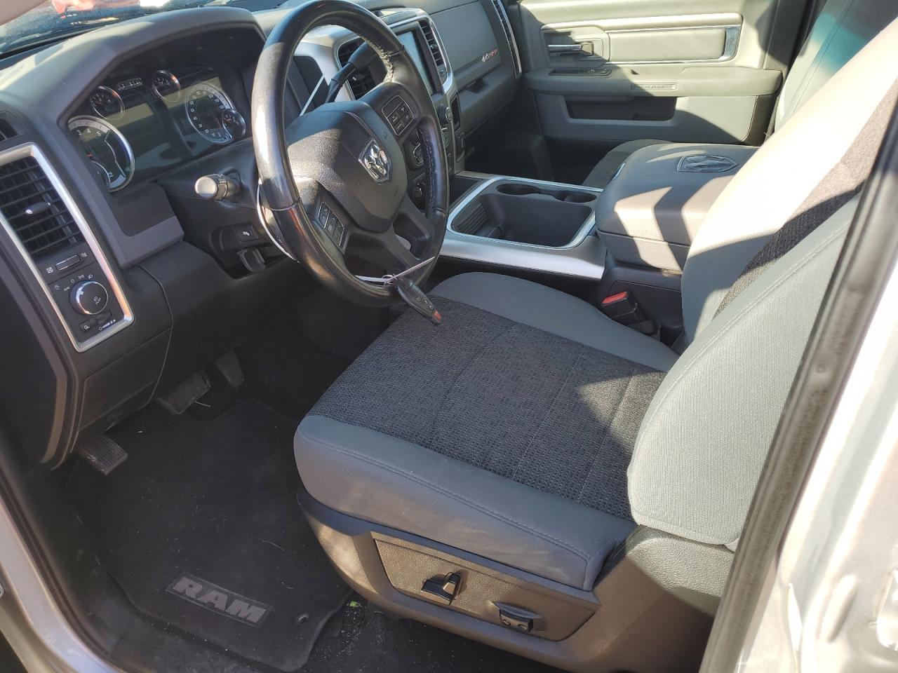 2018 RAM 2500 SLT - Image 7