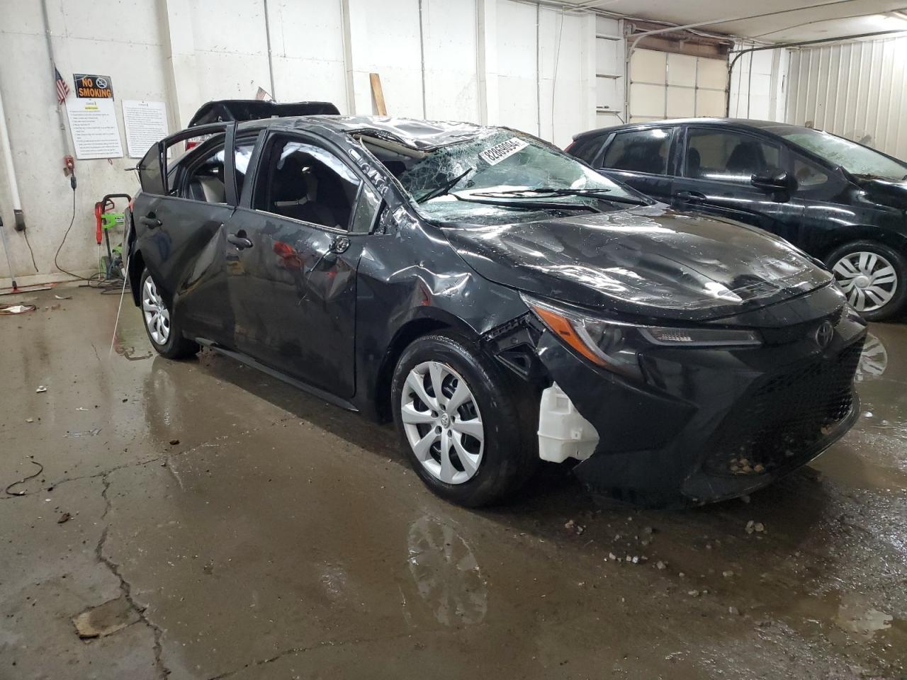 2022 TOYOTA COROLLA LE - Image 4