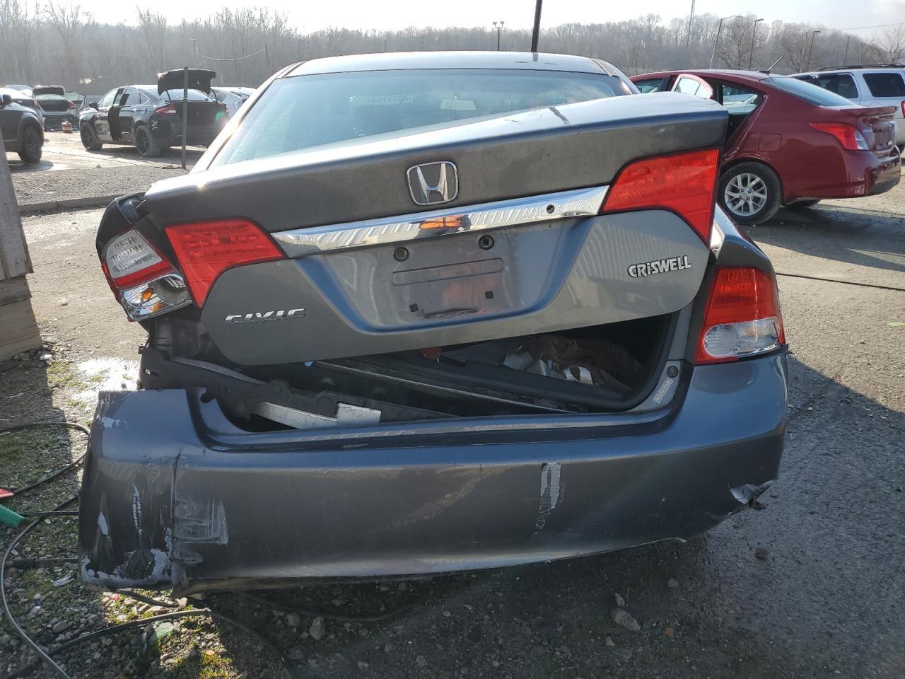 2011 HONDA CIVIC LX - Фото 6
