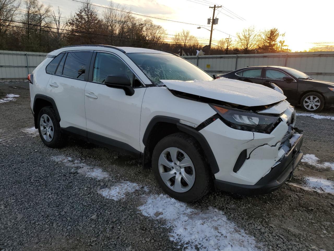 2021 TOYOTA RAV4 LE - Image 4