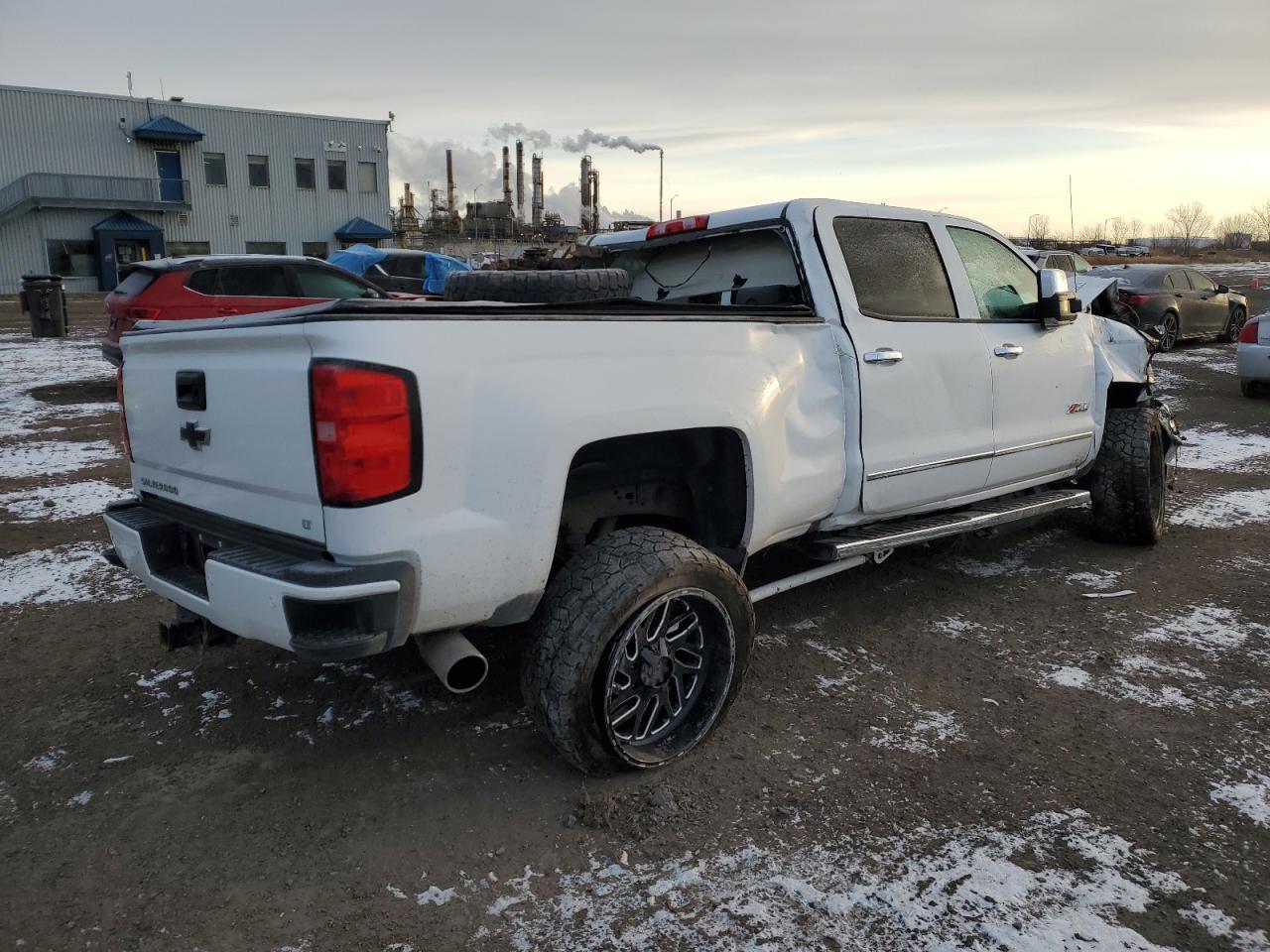 2019 CHEVROLET SILVERADO - Фото 3