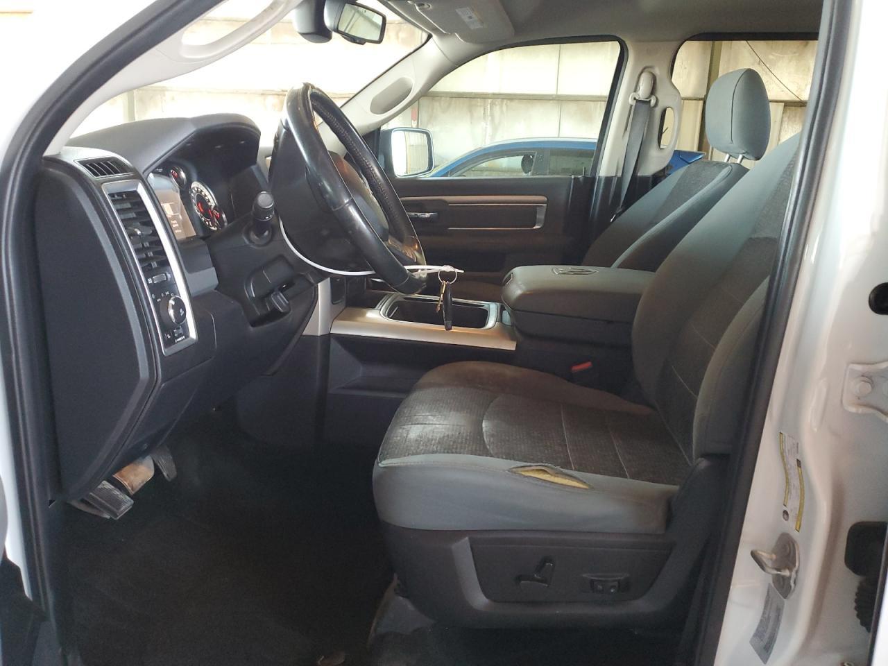 2017 RAM 1500 SLT - Фото 7