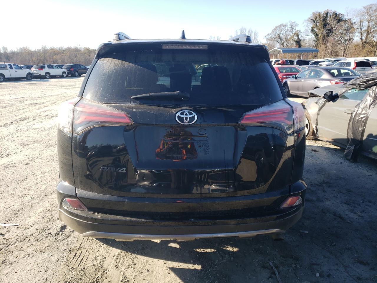 2018 TOYOTA RAV4 ADVEN - Image 6
