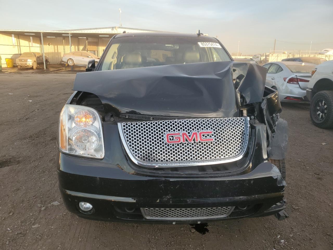 2012 GMC YUKON XL D - Фото 5