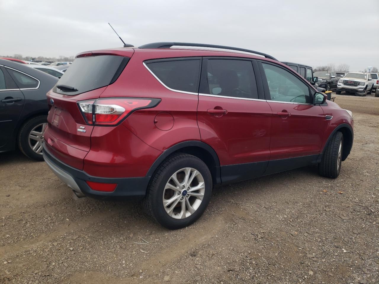 2017 FORD ESCAPE SE - Фото 3