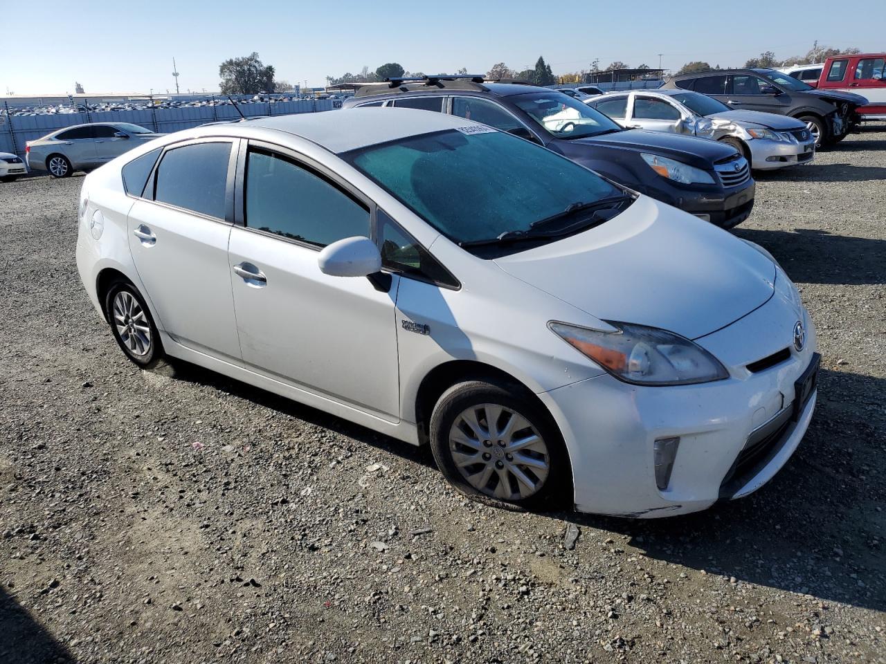 2013 TOYOTA PRIUS PLUG - Image 4