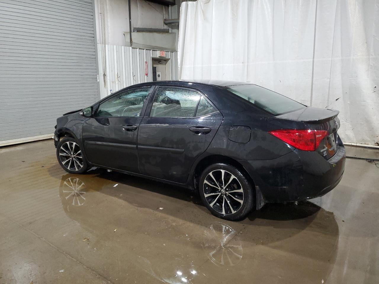 2019 TOYOTA COROLLA L - Фото 2