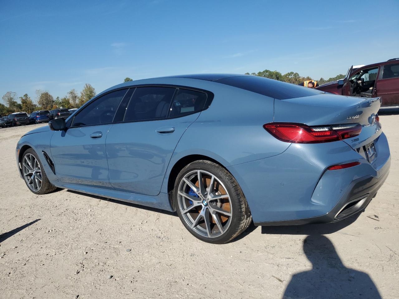 2022 BMW M850XI - Фото 2