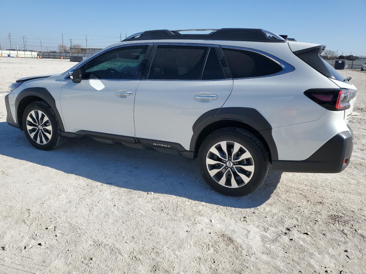 2024 SUBARU OUTBACK TO - Image 2