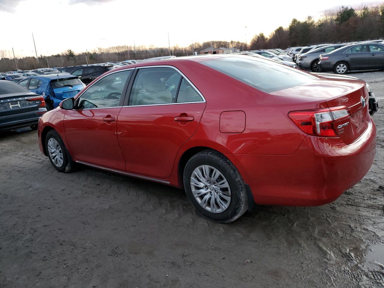 2014 TOYOTA CAMRY L - Image 2