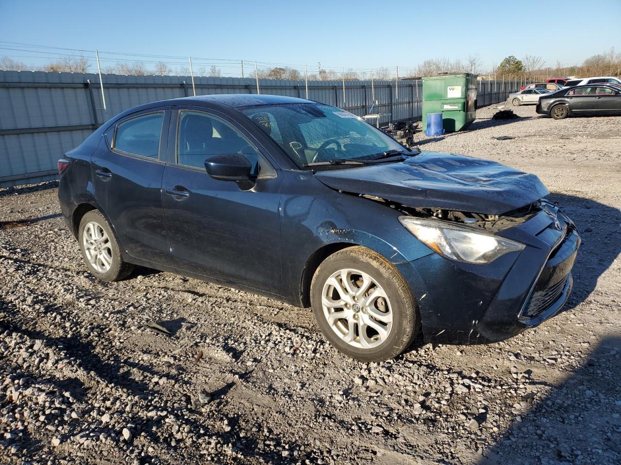 2017 TOYOTA YARIS IA - Фото 4