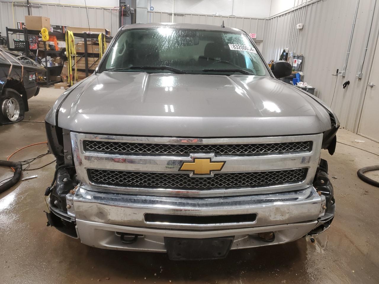 2013 CHEVROLET SILVERADO - Image 5